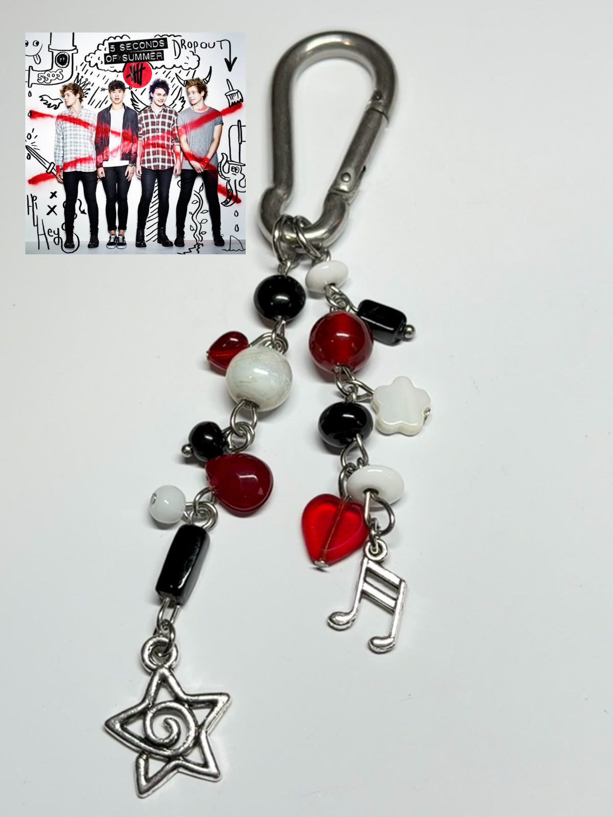 5 seconds of summer - carabiner