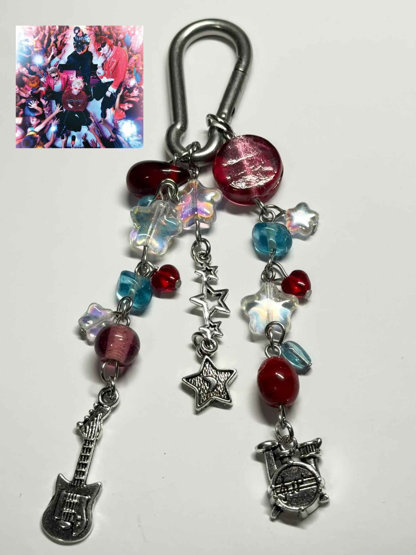 everyone's a star - carabiner