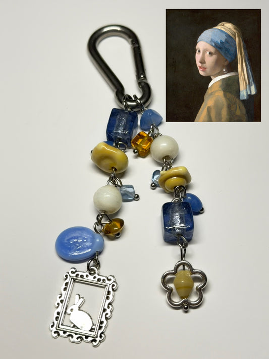 girl with a pearl earring - carabiner