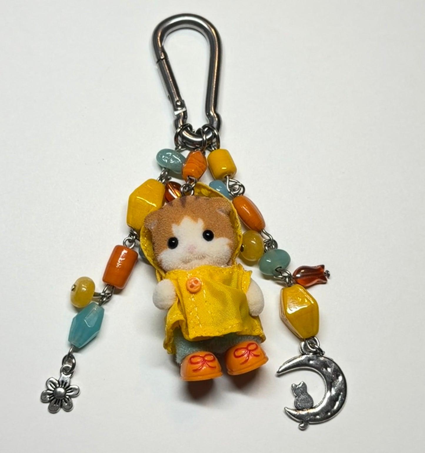 raincoat baby cat - carabiner