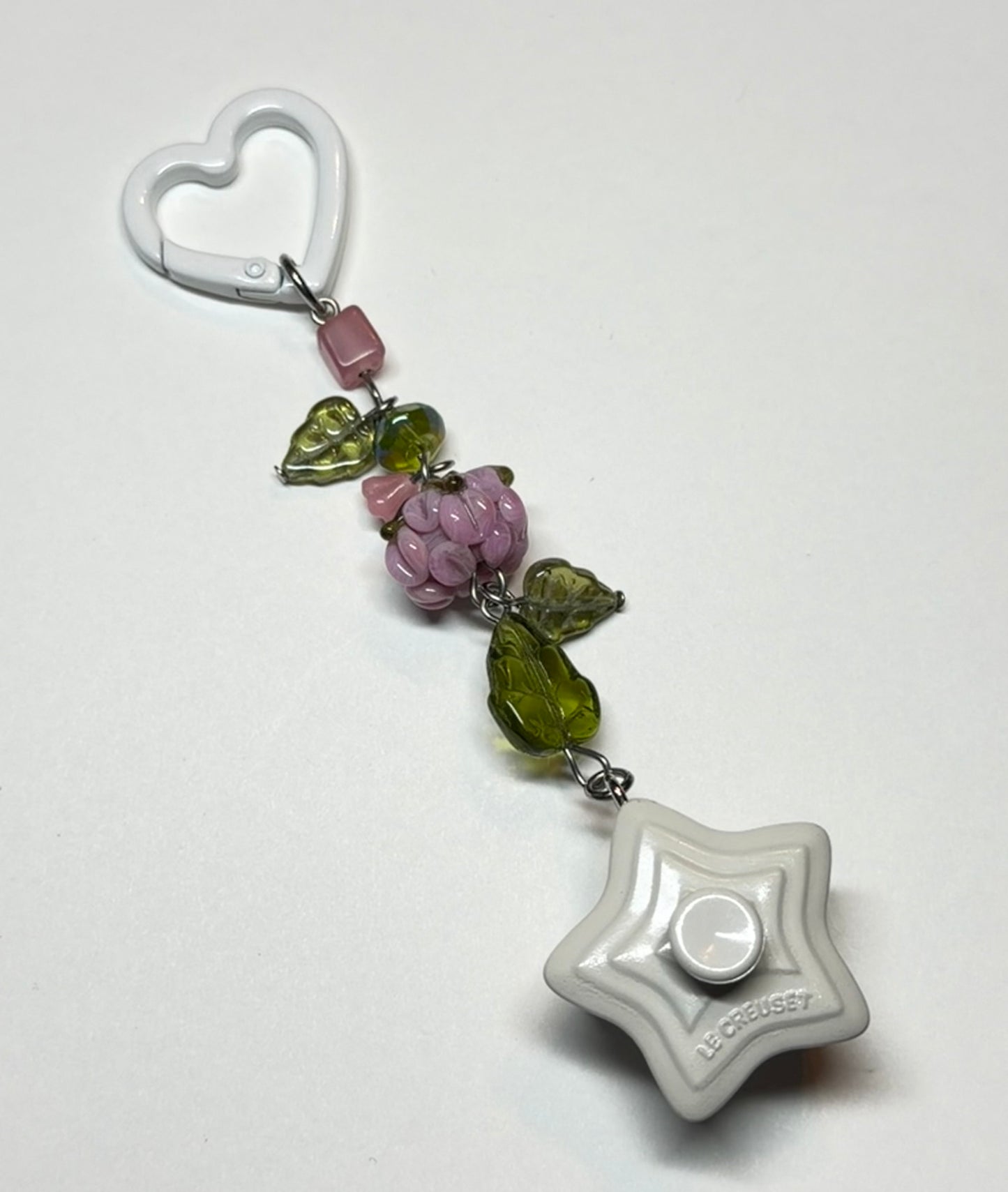 raspberry - carabiner